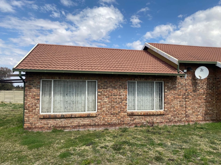 2 Bedroom Property for Sale in Lakeview Free State